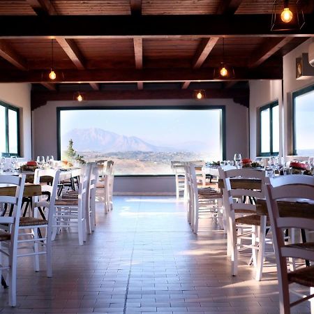 Relais Il Feudo Bed and Breakfast Beltiglio Exterior foto
